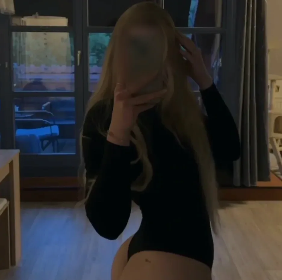 Rebecca, 23 anni